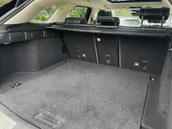 2019 Land Rover Range Rover Velar D240 SE