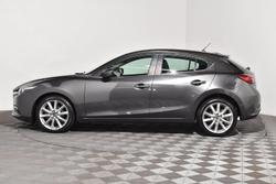 2018 Mazda 3 SP25