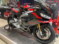 2025 Aprilia RS 660 Factory RS Black