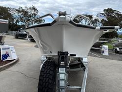 2025 QUINTREX 610 Territory Legend