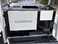 2025 QUINTREX 610 Territory Legend