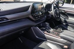 2022 Toyota Kluger Grande