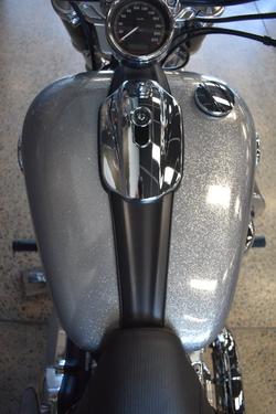 2015 Harley-davidson FXSB SOFTAIL BREAKOUT SILVER