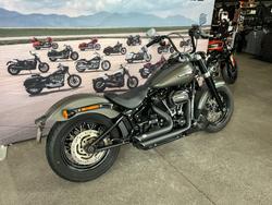 2018 Harley-davidson FLSL SOFTAIL SLIM Industrial Gray Denim