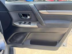 2012 Mitsubishi Pajero Platinum NW MY12 4X4 Cool Silver