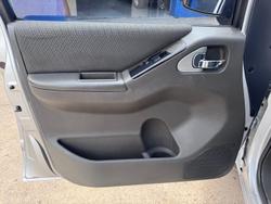 2011 Nissan Navara ST-X D40 MY10 4X4 Dual Range Silver Lightening