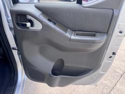 2011 Nissan Navara ST-X D40 MY10 4X4 Dual Range Silver Lightening