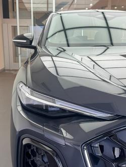 2025 Audi Q5 TFSI 150kW GU MY25 Tambora Grey