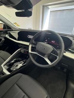 2025 Audi Q5 TFSI 150kW GU MY25 Tambora Grey