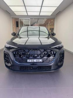 2025 Audi Q5 TFSI 150kW GU MY25 Tambora Grey