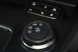 2020 Ford Everest Titanium