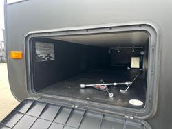 2025 New Age Caravans Roadowl 21 Ft Family My26