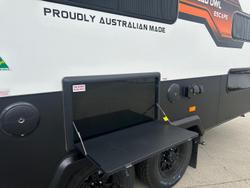 2025 New Age Caravans Roadowl 21 Ft Family My26