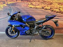 2025 Yamaha YZF-R7 LAMs YZF-R Blue