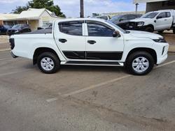 Mitsubishi Triton
