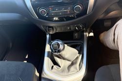 2020 Nissan Navara ST D23 Series 4 4X4 Dual Range Polar White