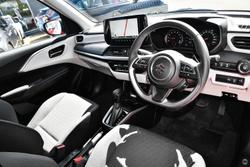 2025 Suzuki Swift Hybrid GLX