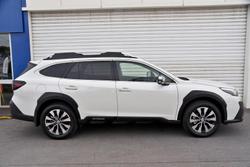 2025 Subaru Outback AWD Touring 6GEN MY25 AWD Crystal White