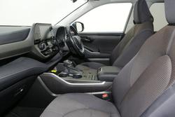 2022 Toyota Kluger GX