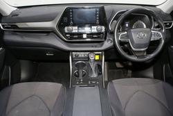 2022 Toyota Kluger GX