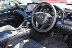 2023 Toyota Camry SX