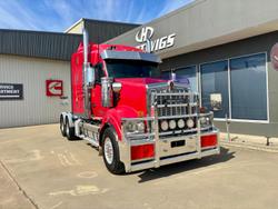 2019 Kenworth T610 Sar With 55Inch Sleeper & Recent Engine Rebuild In Stock Now! Red