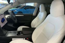 2023 Tesla Model Y Rear-Wheel Drive