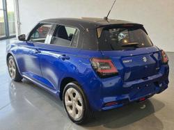 2025 Suzuki Swift Hybrid Plus