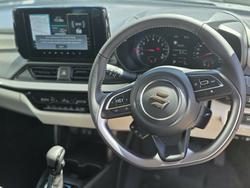 2025 Suzuki Swift Hybrid Plus