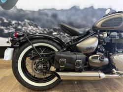 2018 Triumph BONNEVILLE BOBBER GREY