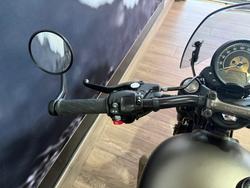 2018 Triumph BONNEVILLE BOBBER GREY