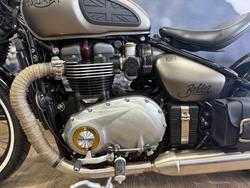 2018 Triumph BONNEVILLE BOBBER GREY