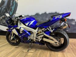 2001 Yamaha YZF-R1 BLUE