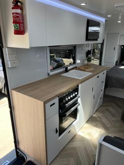 2025 Olympic Javelin X8 21'