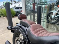 2021 Indian SCOUT BOBBER TWENTY THUNDER BL BLACK