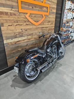 2022 Harley-Davidson Fat Boy 114 (FLFBS) Softail Black
