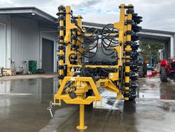 0 SERAFIN ULTISOW NARROW FOLD SINGLE DISC SEEDER NEW YELLOW