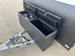 2025 New Age Caravans Big Red 20 Ft Slider My25