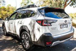 2025 Subaru Outback AWD Touring