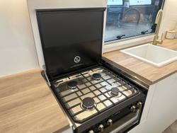 2025 New Age Caravans Manta Ray 19 Ft Er My26