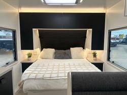 2025 New Age Caravans Manta Ray 18 Er My26