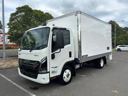 2025 Isuzu N Series NNR 45-150 Vanpack