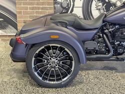 2025 Harley-Davidson Road Glide 3 (FLTRT) Trike Purple