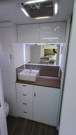 2025 Red Centre Kimberley Plus 206 (was $127,990 now $114,990)