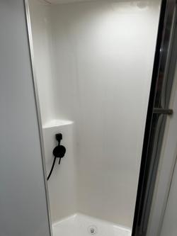 2019 JB Caravans Gator X 17'10 Single Axle Cafe Dinette