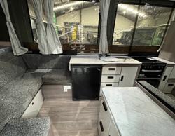 2025 JAYCO SWAN OB.CP-MY25