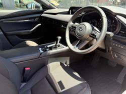 2025 Mazda 3 G20 Evolve