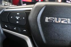 2021 Isuzu MU-X LS-M