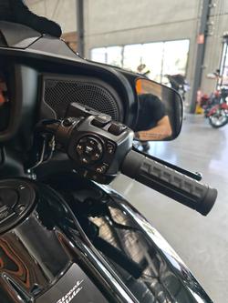 2025 Harley-Davidson Street Glide 117 (FLHX) Touring