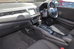 2017 Honda HR-V VTi-S
